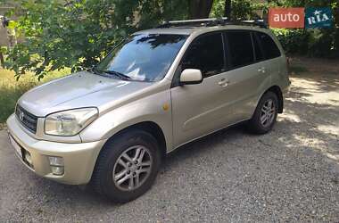 Позашляховик / Кросовер Toyota RAV4 2001 в Запоріжжі