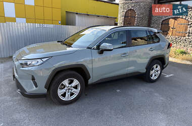 Позашляховик / Кросовер Toyota RAV4 2021 в Борисполі