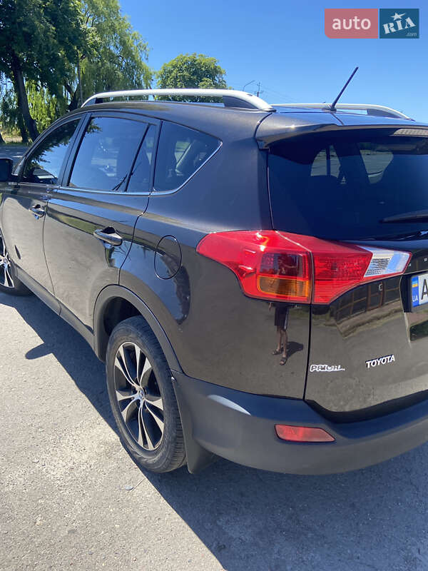 Позашляховик / Кросовер Toyota RAV4 2015 в Любомлі