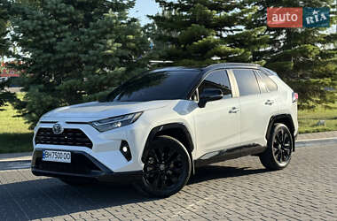 Внедорожник / Кроссовер Toyota RAV4 2023 в Одессе