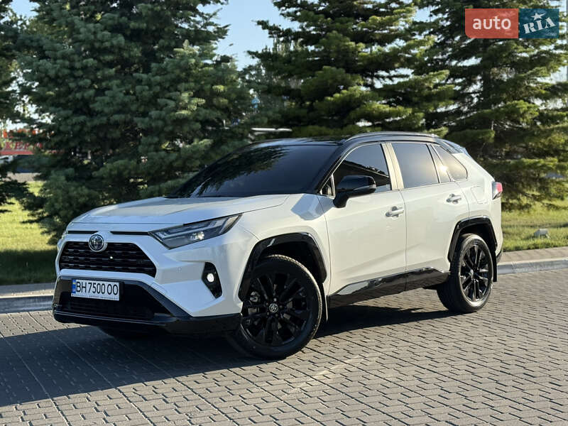 Toyota RAV4 2023