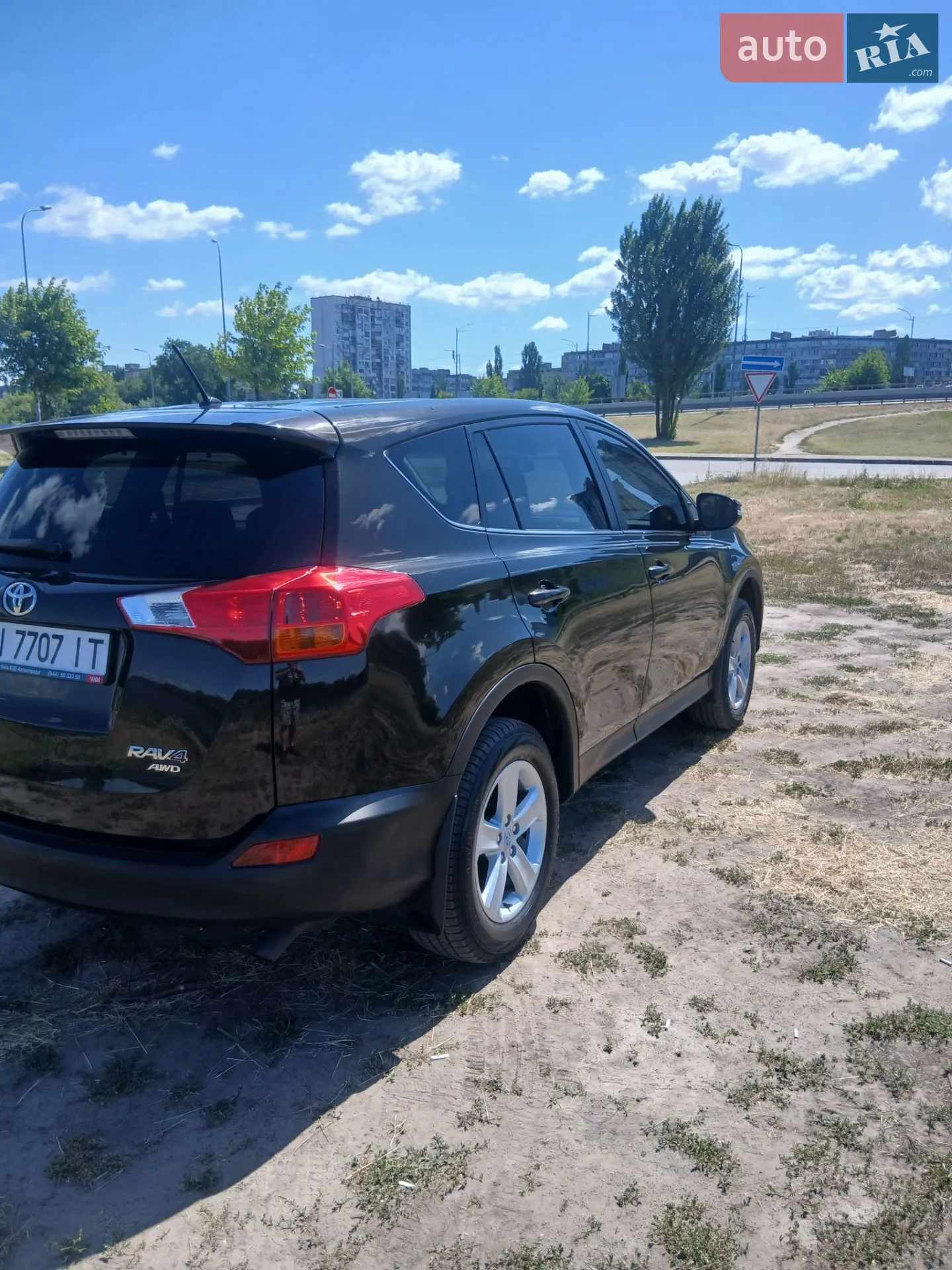 2013 Toyota RAV 4 - мініатюра 6