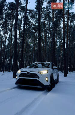 Внедорожник / Кроссовер Toyota RAV4 2022 в Мукачево