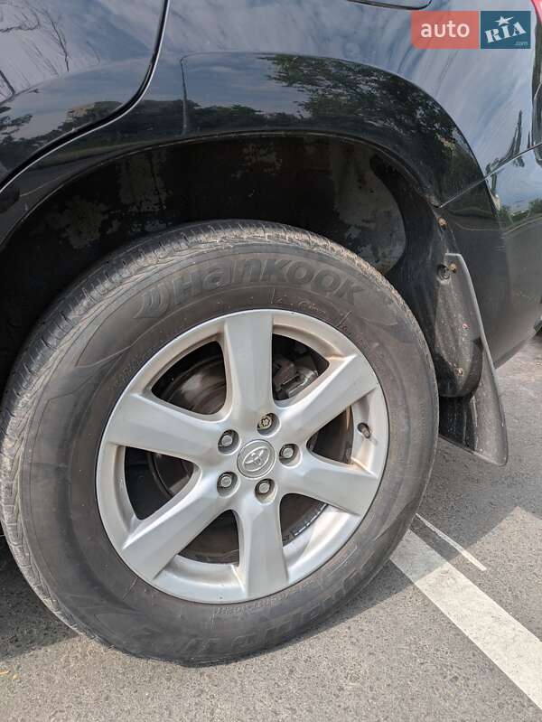 Позашляховик / Кросовер Toyota RAV4 2007 в Києві