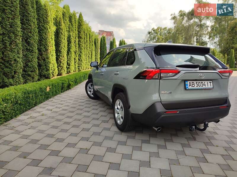 Внедорожник / Кроссовер Toyota RAV4 2022 в Виннице