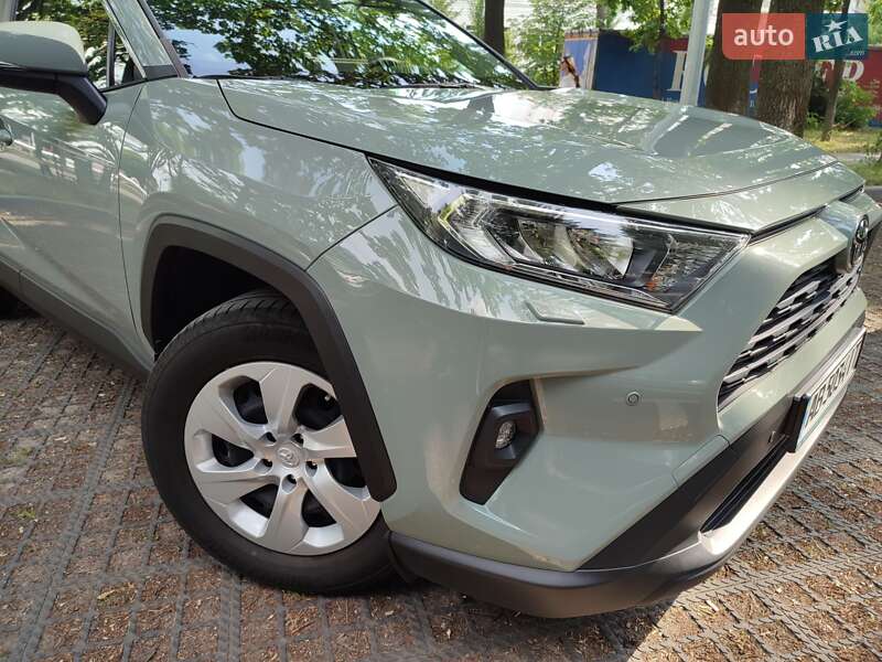 Внедорожник / Кроссовер Toyota RAV4 2022 в Виннице