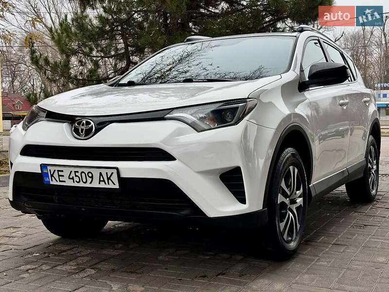 Toyota RAV4 2016