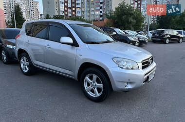 Позашляховик / Кросовер Toyota RAV4 2006 в Києві