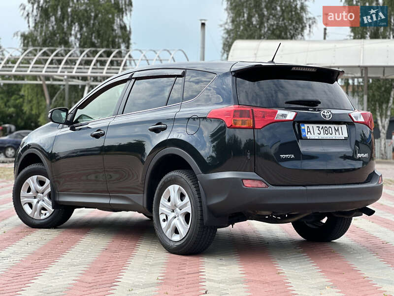 Позашляховик / Кросовер Toyota RAV4 2013 в Білій Церкві