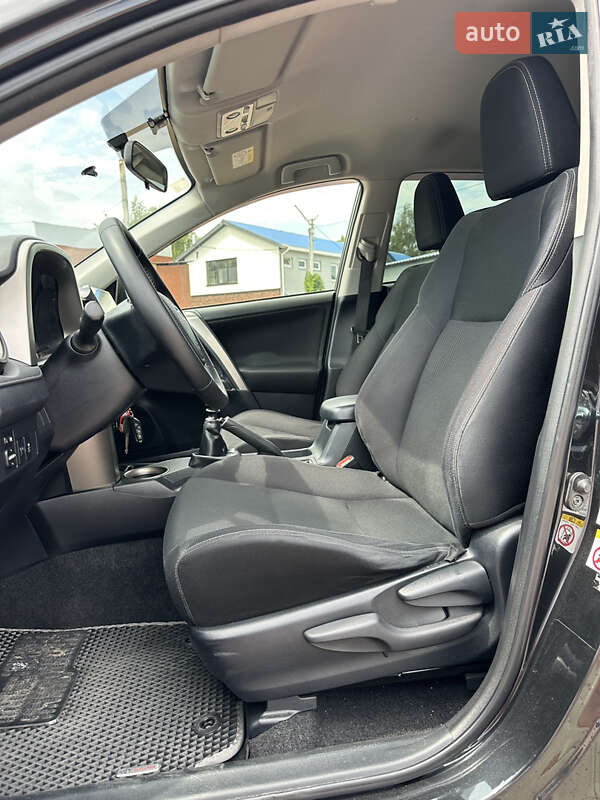 Позашляховик / Кросовер Toyota RAV4 2013 в Білій Церкві