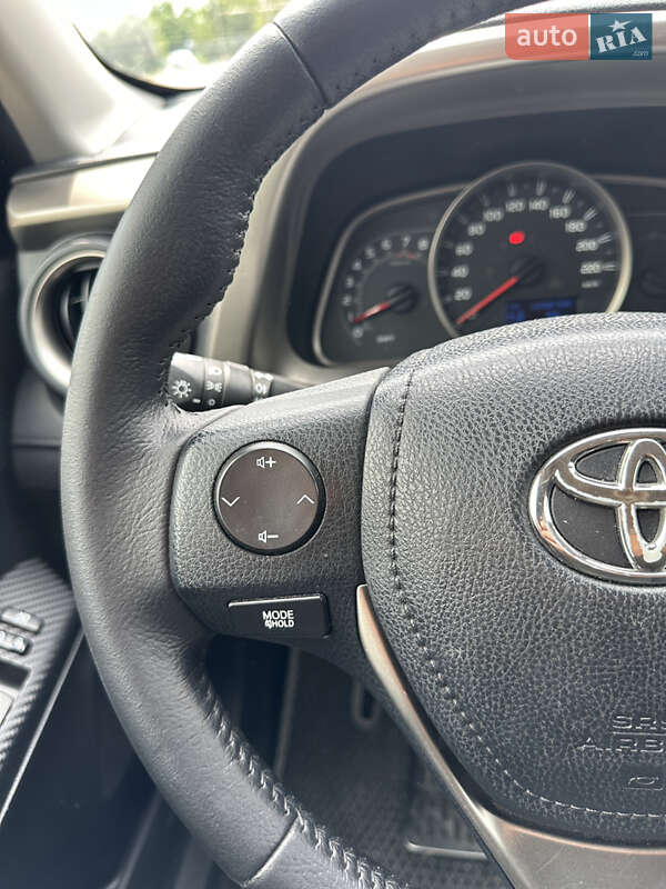 Позашляховик / Кросовер Toyota RAV4 2013 в Білій Церкві