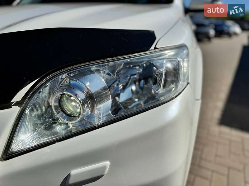 Позашляховик / Кросовер Toyota RAV4 2010 в Кривому Розі
