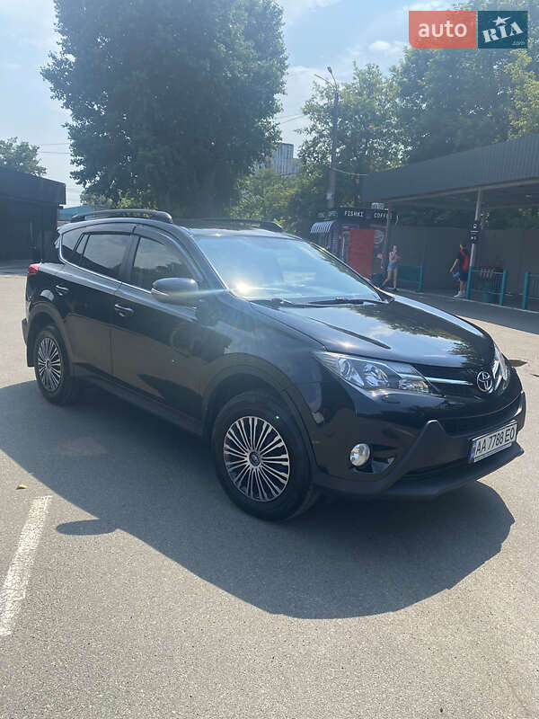 Позашляховик / Кросовер Toyota RAV4 2014 в Києві фото 3 Позашляховик / Кросовер Toyota RAV4 2014 в Києві
