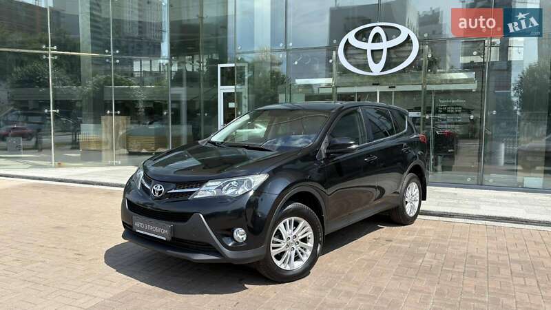 Toyota RAV4 2014