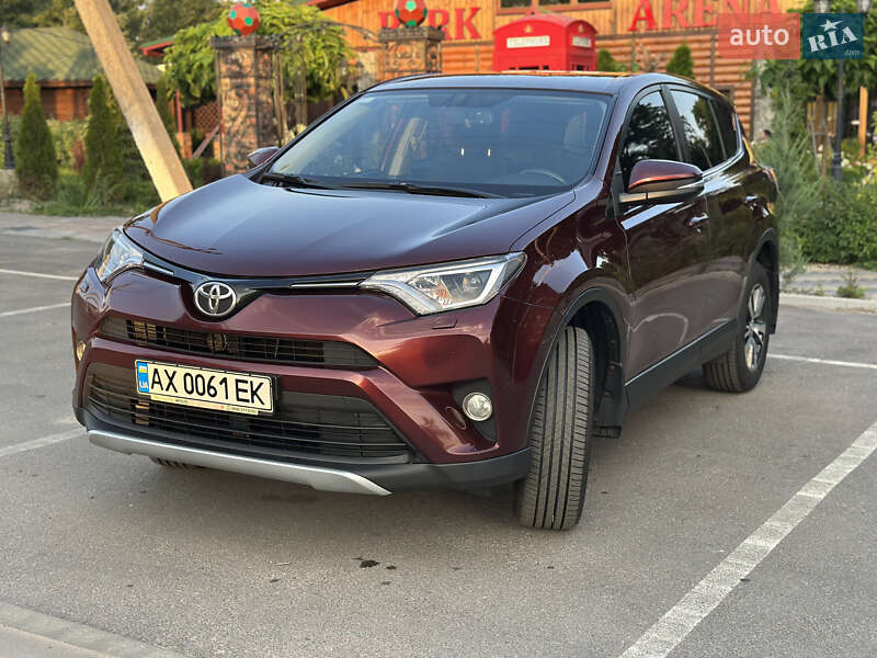 Внедорожник / Кроссовер Toyota RAV4 2016 в Валках фото 4 Внедорожник / Кроссовер Toyota RAV4 2016 в Валках