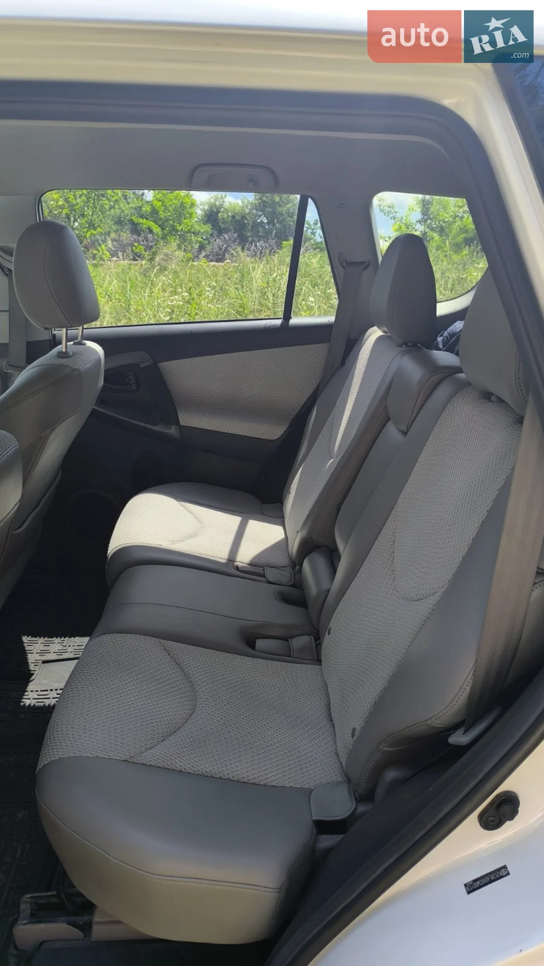 2012 Toyota RAV 4 - мініатюра 8
