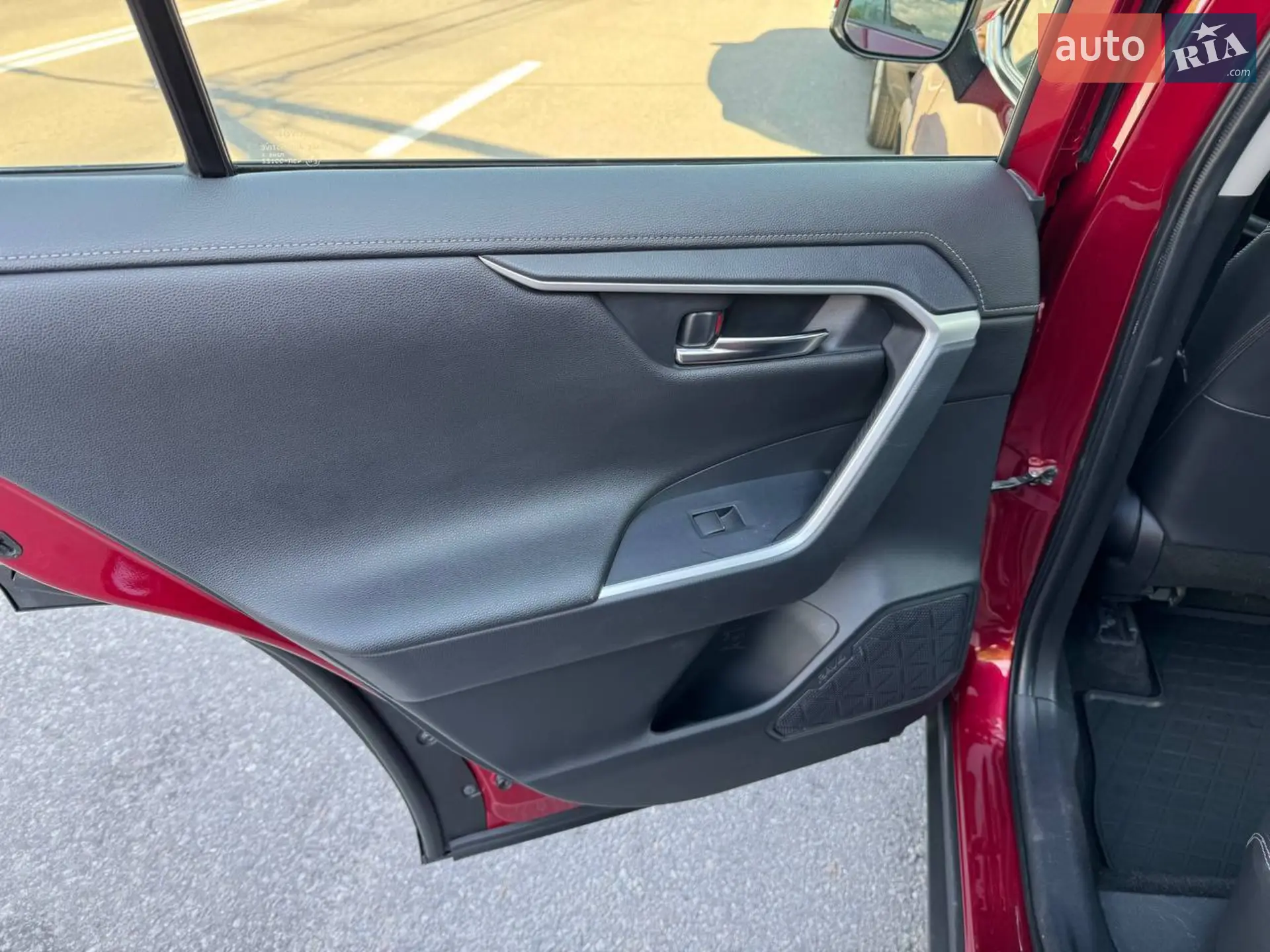 2019 Toyota RAV 4 - мініатюра 13