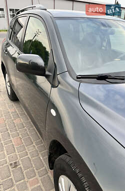 Внедорожник / Кроссовер Toyota RAV4 2007 в 