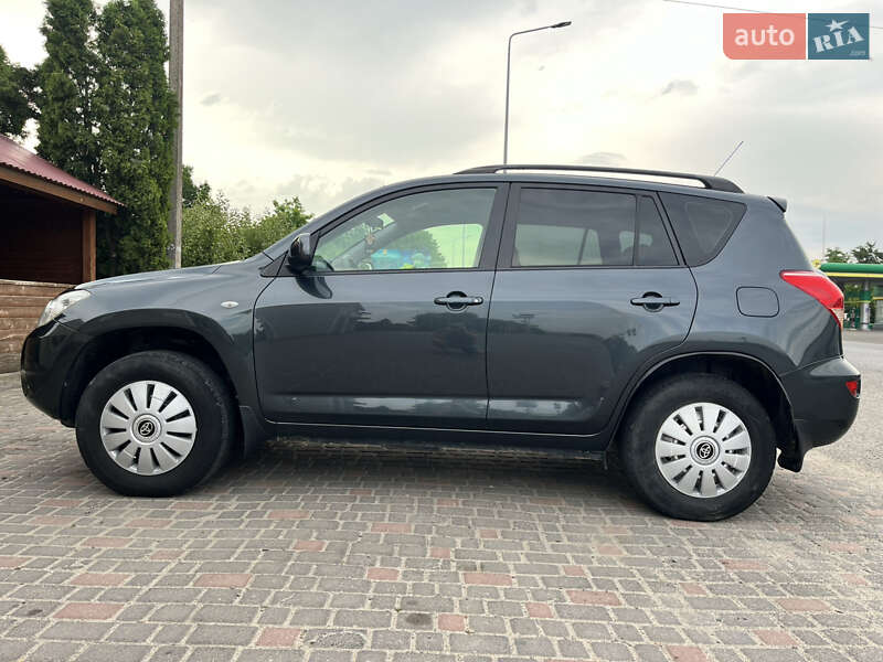 Внедорожник / Кроссовер Toyota RAV4 2007 в Заставной