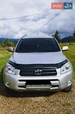 Позашляховик / Кросовер Toyota RAV4 2009 в 