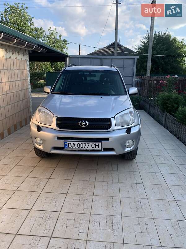 Toyota RAV4 2004