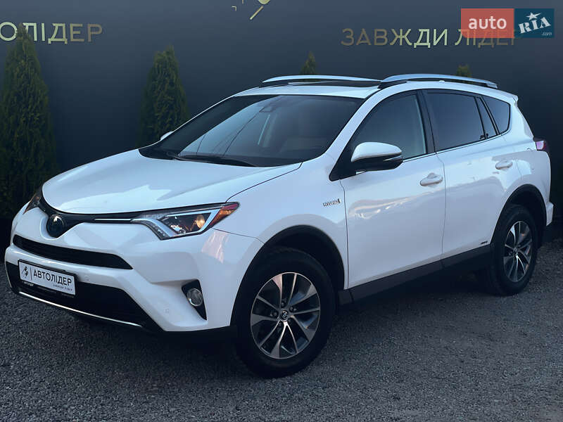 Внедорожник / Кроссовер Toyota RAV4 2016 в Одессе