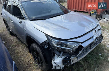 Внедорожник / Кроссовер Toyota RAV4 2019 в Киеве