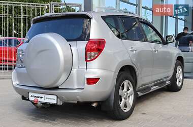 Внедорожник / Кроссовер Toyota RAV4 2007 в 