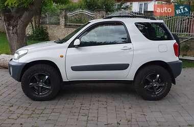 Внедорожник / Кроссовер Toyota RAV4 2002 в Тернополе