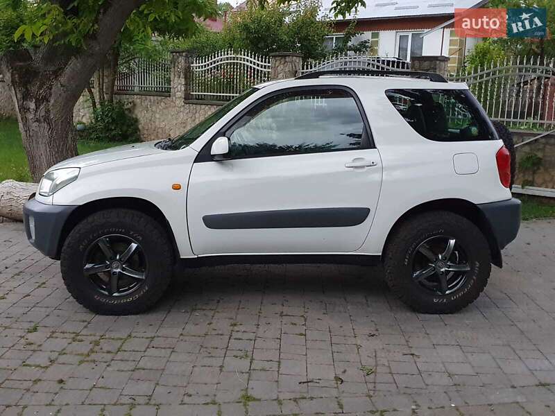 Toyota RAV4 2002
