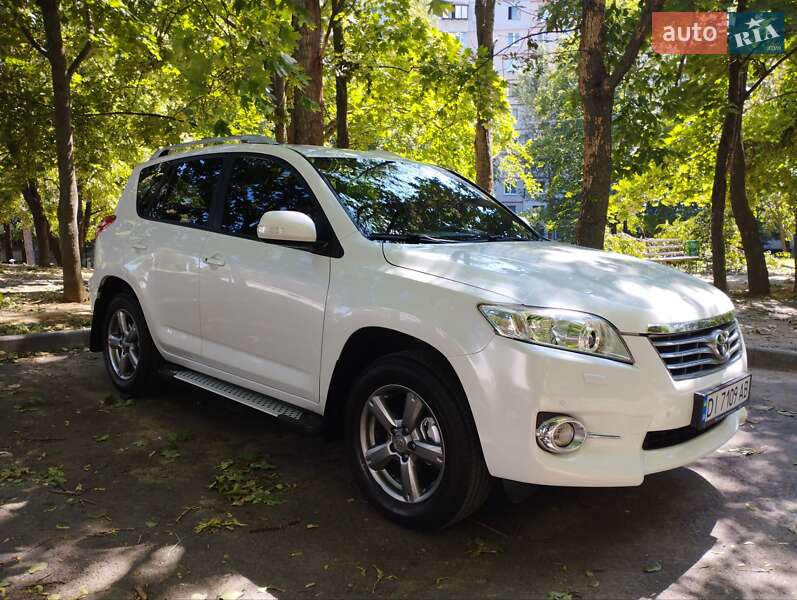 Toyota RAV4 2012