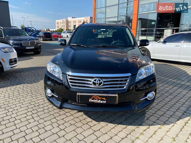 Позашляховик / Кросовер Toyota RAV4 2012 в Львові