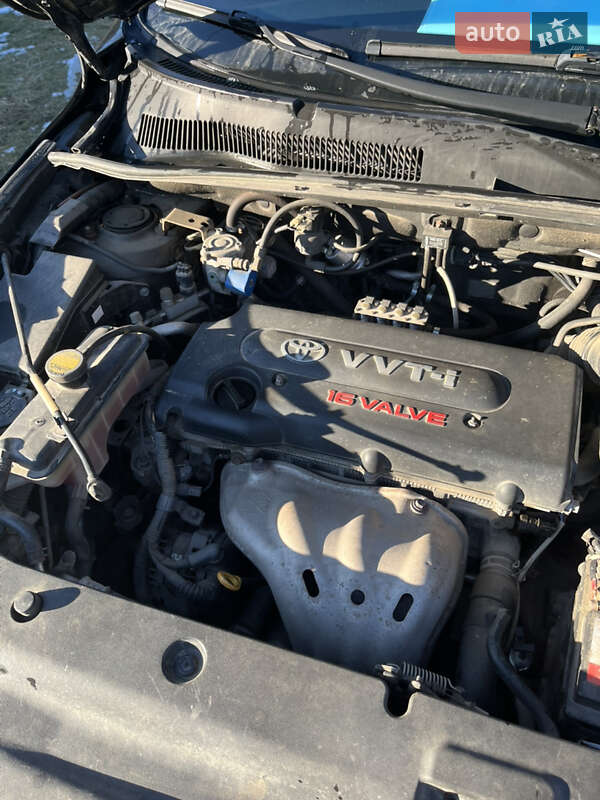 Позашляховик / Кросовер Toyota RAV4 2006 в Рахові