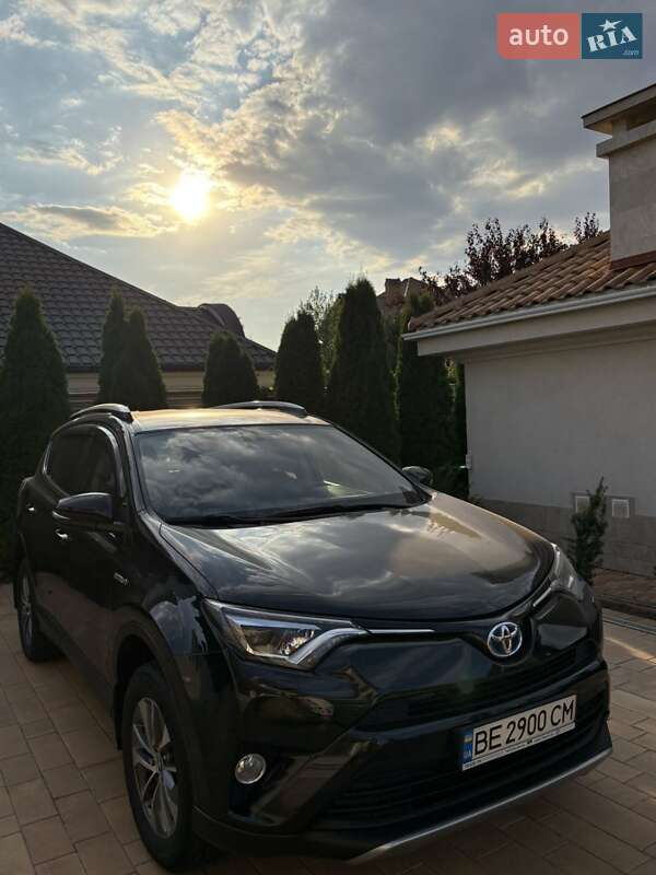 Toyota RAV4 2017