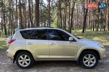 Позашляховик / Кросовер Toyota RAV4 2008 в Києві