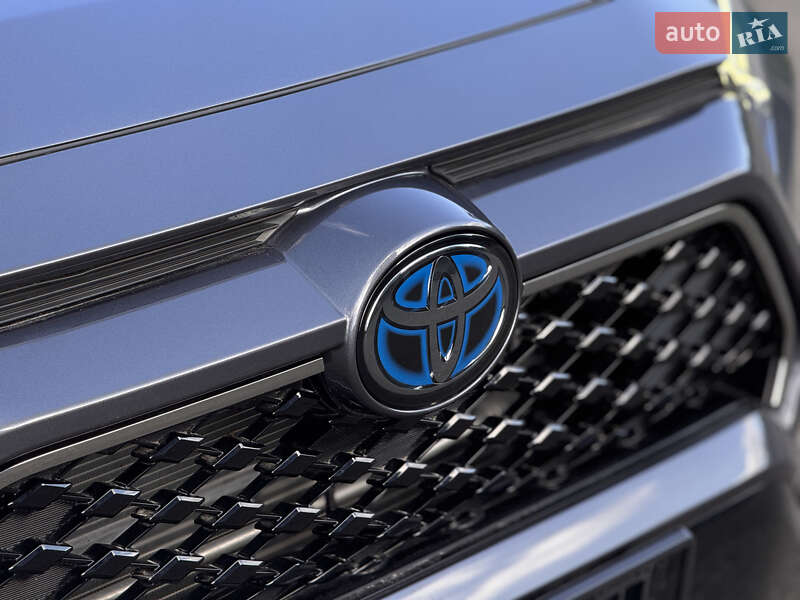 Внедорожник / Кроссовер Toyota RAV4 2022 в Одессе