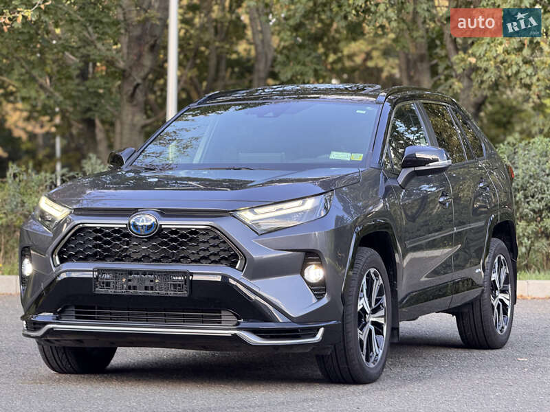 Внедорожник / Кроссовер Toyota RAV4 2022 в Одессе