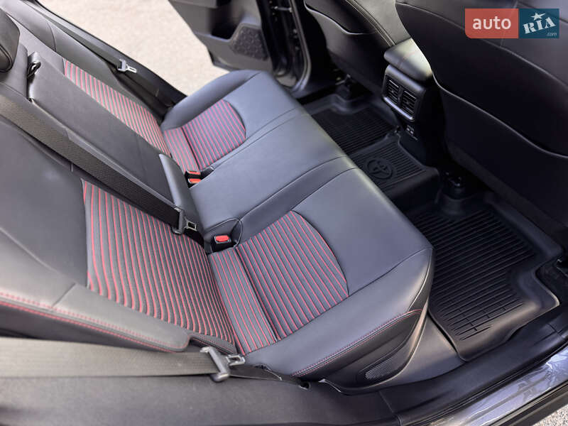 Внедорожник / Кроссовер Toyota RAV4 2022 в Одессе