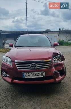 Внедорожник / Кроссовер Toyota RAV4 2010 в Киеве