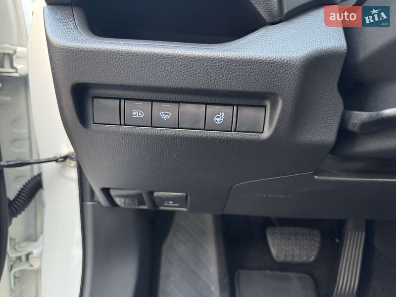 Внедорожник / Кроссовер Toyota RAV4 2022 в Николаеве