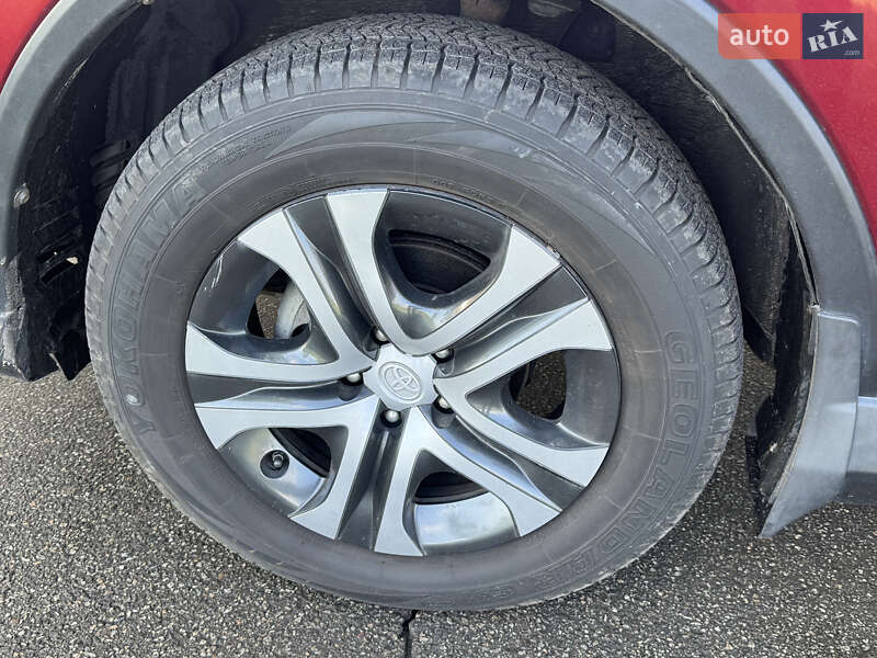 Внедорожник / Кроссовер Toyota RAV4 2018 в Киеве