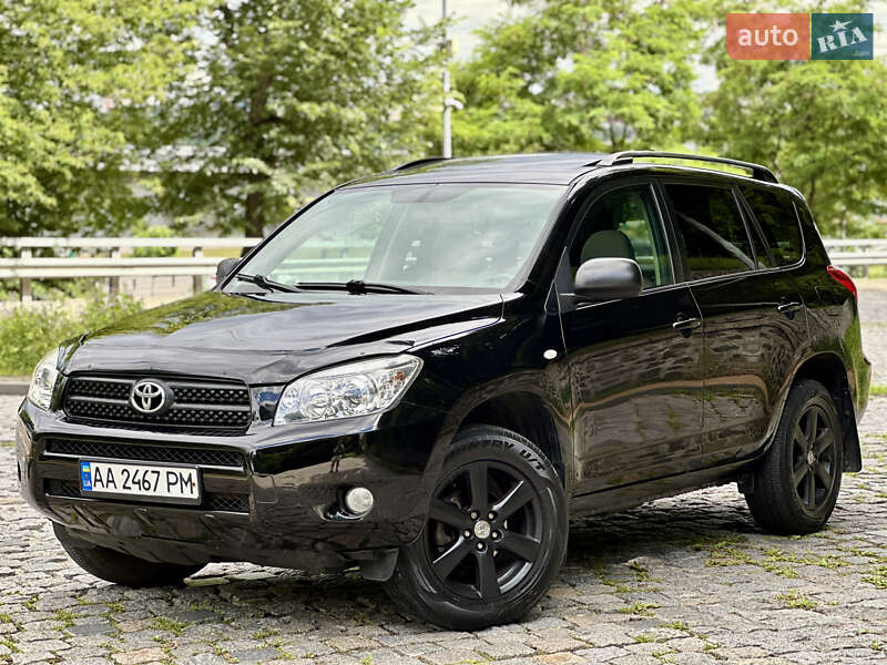 Позашляховик / Кросовер Toyota RAV4 2006 в Києві