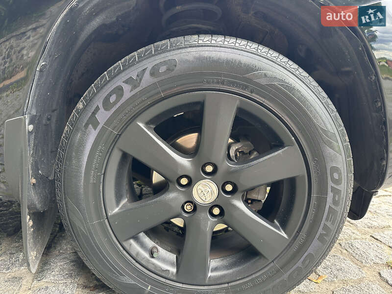 Позашляховик / Кросовер Toyota RAV4 2006 в Києві