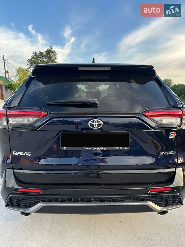 Внедорожник / Кроссовер Toyota RAV4 2023 в Павлограде