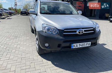 Позашляховик / Кросовер Toyota RAV4 2006 в Запоріжжі