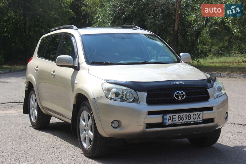 Внедорожник / Кроссовер Toyota RAV4 2007 в Днепре