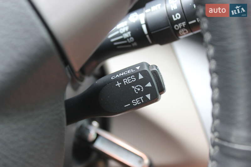 Внедорожник / Кроссовер Toyota RAV4 2007 в Днепре