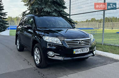 Внедорожник / Кроссовер Toyota RAV4 2011 в 