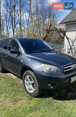 Внедорожник / Кроссовер Toyota RAV4 2007 в Черновцах