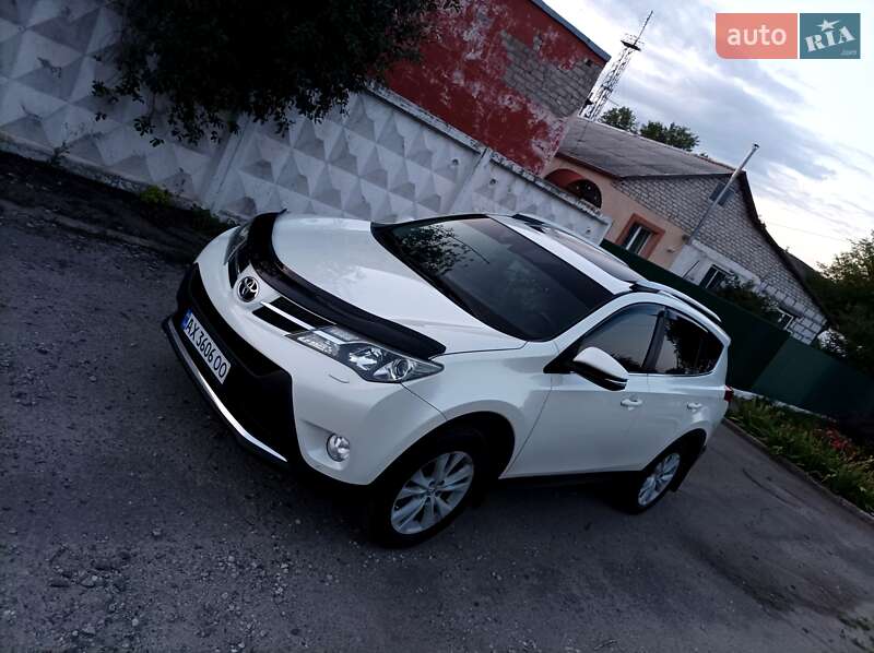 Toyota RAV4 2013
